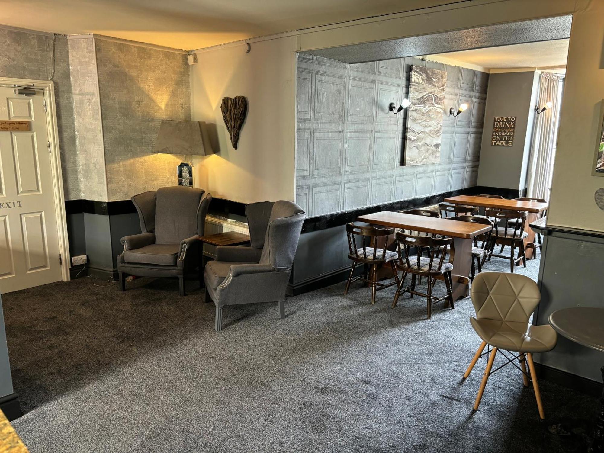The Queens Hotel ハーレック エクステリア 写真